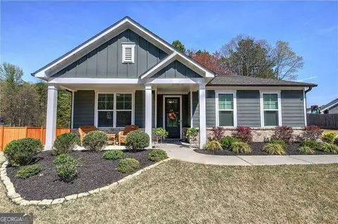 34 Mountainbrook Dr NW, Cartersville, GA 30121