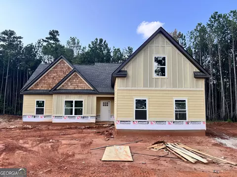 165 Lakemere Ln NW, Milledgeville, GA 31061