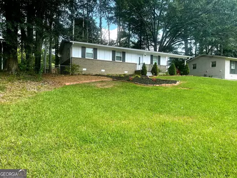 619 SE Inglewood Dr, Smyrna, GA 30080