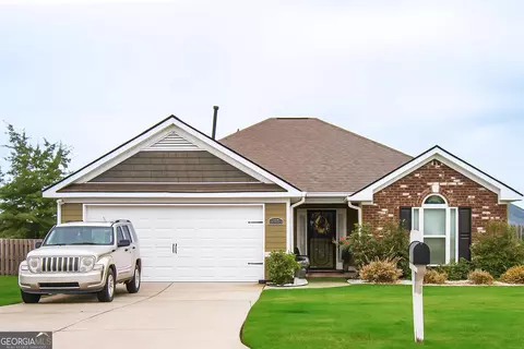 2824 Wyndham Dr, Hephzibah, GA 30815