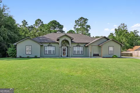 102 Lake Forest South Ct, Kingsland, GA 31548