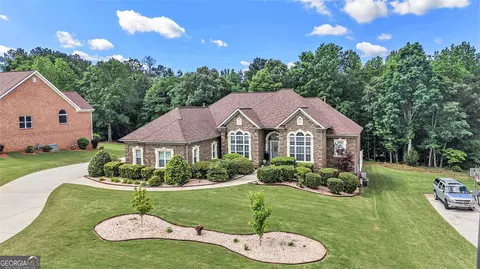 2628 Hollow Pne, Conyers, GA 30094