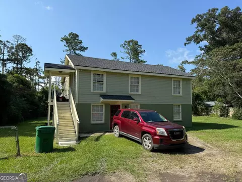 1005 A B Langdale Dr, Valdosta, GA 31602