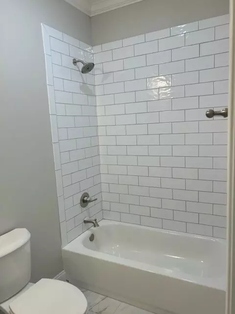 Bath - 1301 Exchange Dr, Macon, GA 31210 photo 1 of 6