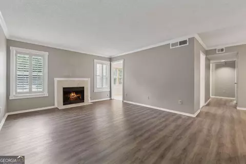 1401 Huntingdon Chase #1401, Atlanta, GA 30350