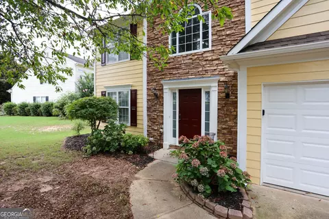 868 Under Ct, Sugar Hill, GA 30518