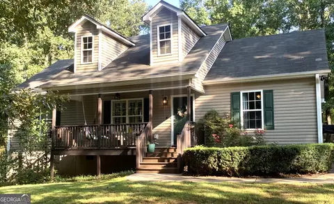 122 Runaway Ln, Griffin, GA 30224