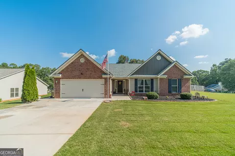 23 Pierce Trl, Winder, GA 30680