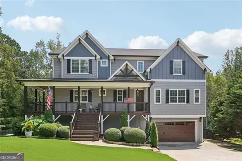 417 Christophers Ct, Waleska, GA 30183
