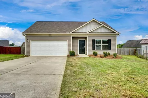 105 Liberty Way NE, Calhoun, GA 30701