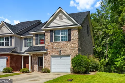 2 Weslyn Park Dr, Savannah, GA 31419