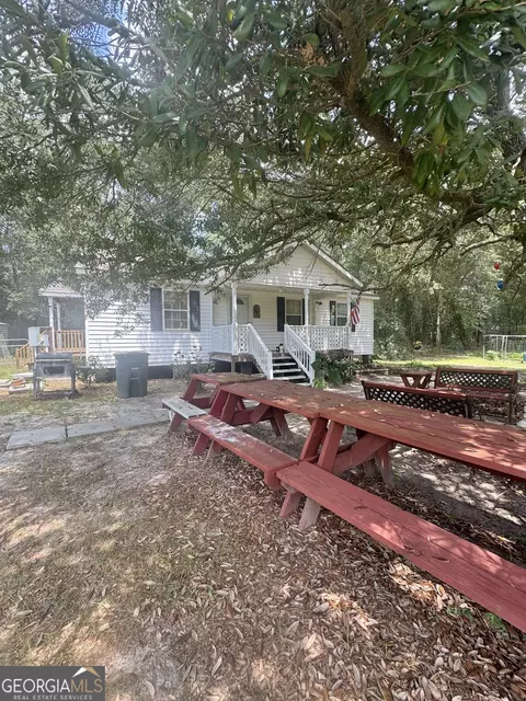 Exterior - 75 Rudolph Rd, Collins, GA 30421 photo 2 of 3