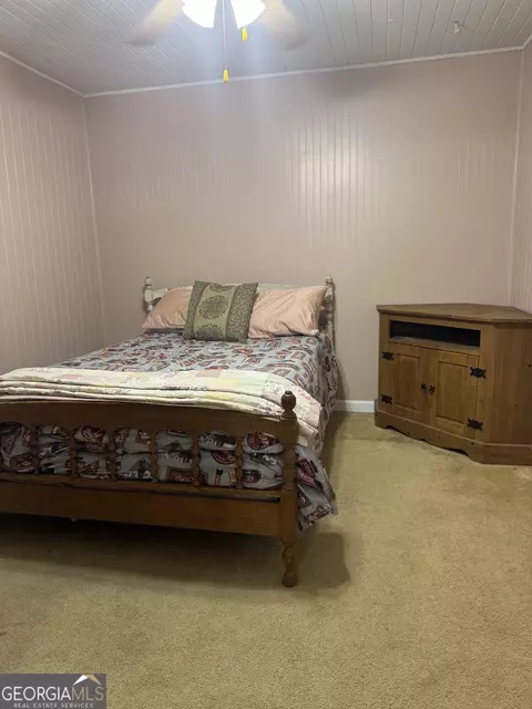 Bedroom - 75 Rudolph Rd, Collins, GA 30421 photo 2 of 2