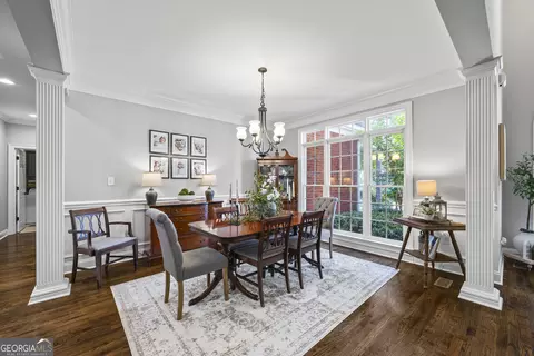 Dining - 1041 Spring Creek Dr, Bishop, GA 30621 photo 2 of 5