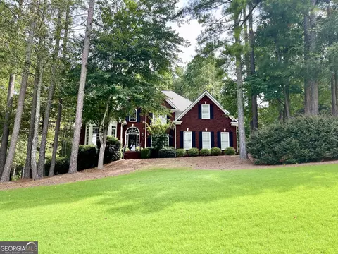 1041 Spring Creek Dr, Bishop, GA 30621