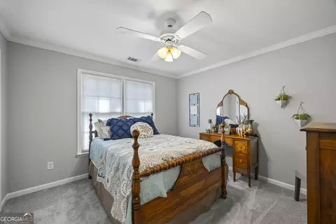 Bedroom - 1041 Spring Creek Dr, Bishop, GA 30621 photo 8 of 11