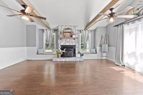Living - 316 Arena Rd, Perry, GA 31069 photo 1 of 6