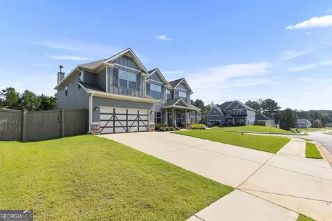 4320 Cornwall Dr, Forsyth, GA 31029 photo 2