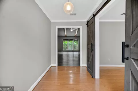 Entry Way - 107 Powers Ct, Lagrange, GA 30240 photo 1 of 2