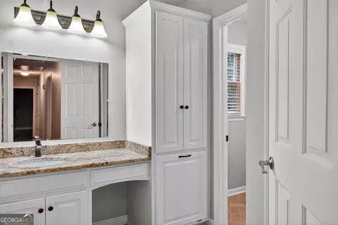 Bath - 107 Powers Ct, Lagrange, GA 30240 photo 2 of 4
