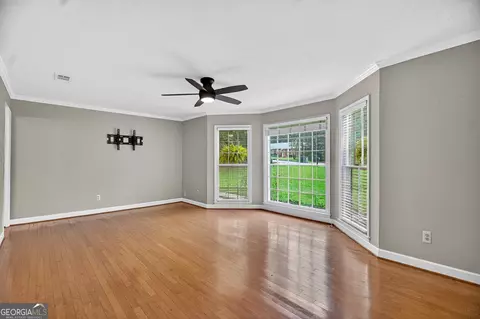 Living - 107 Powers Ct, Lagrange, GA 30240 photo 3 of 7