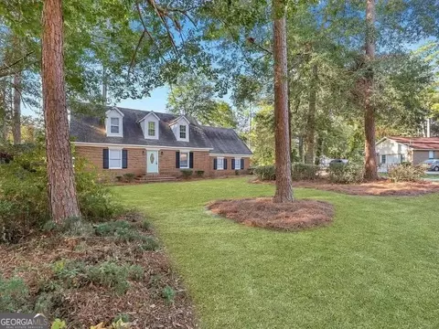 103 Oak Hollow Dr, Statesboro, GA 30458