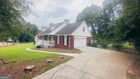902 Sweetbay Ct, Stockbridge, GA 30281