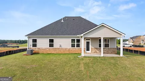212 Umber Rd, Locust Grove, GA 30248