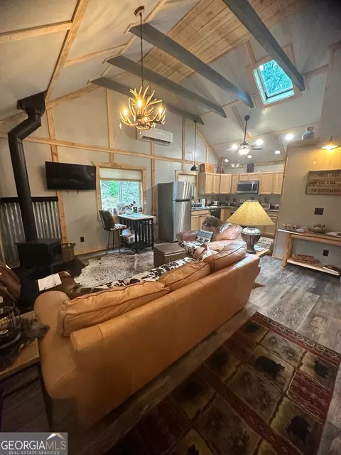 Living - 47 Cripple Creek Ln, Tiger, GA 30576 photo 1 of 1