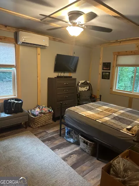 Bedroom - 47 Cripple Creek Ln, Tiger, GA 30576 photo 1 of 2