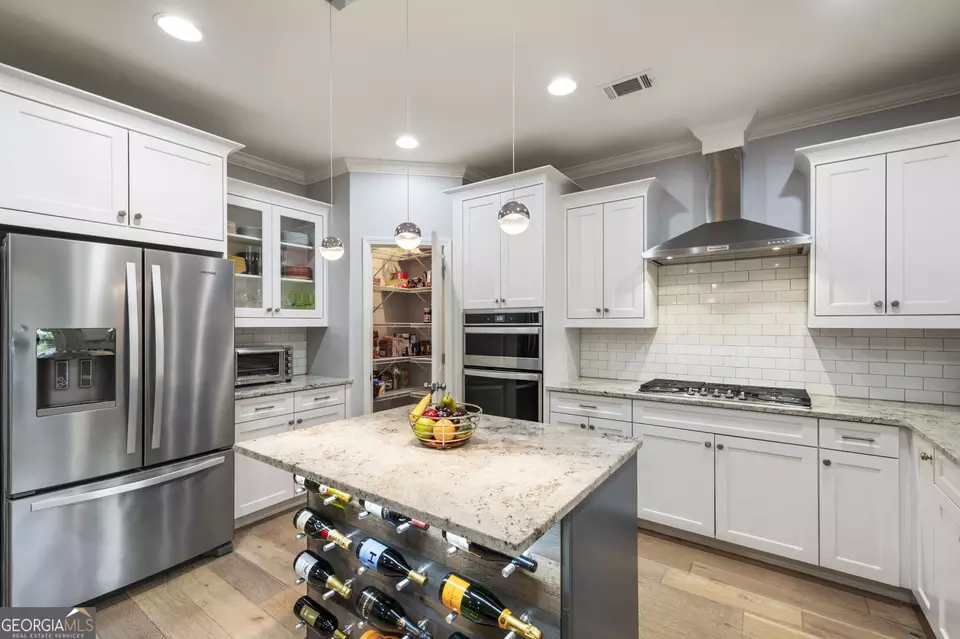 Kitchen - 1883 Weston Ln, Tucker, GA 30084 photo 7 of 7