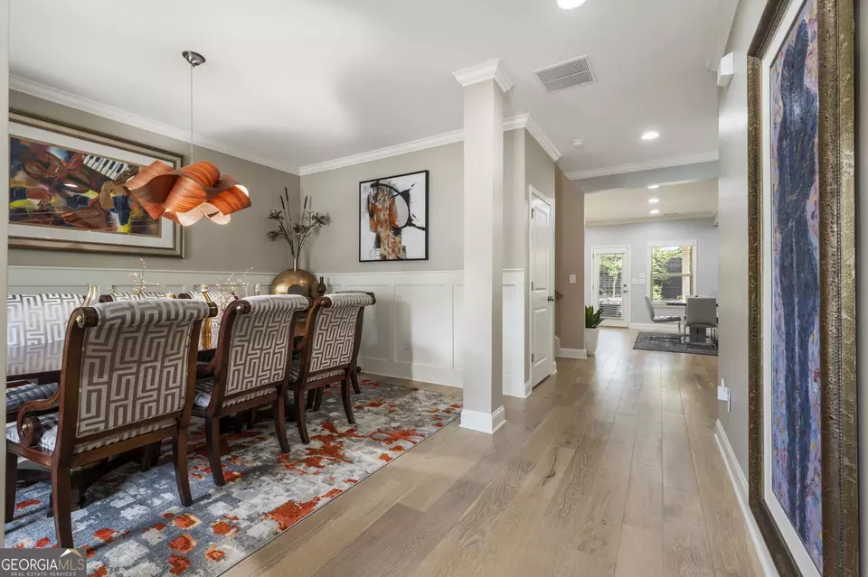 Entry Way - 1883 Weston Ln, Tucker, GA 30084 photo 3 of 9