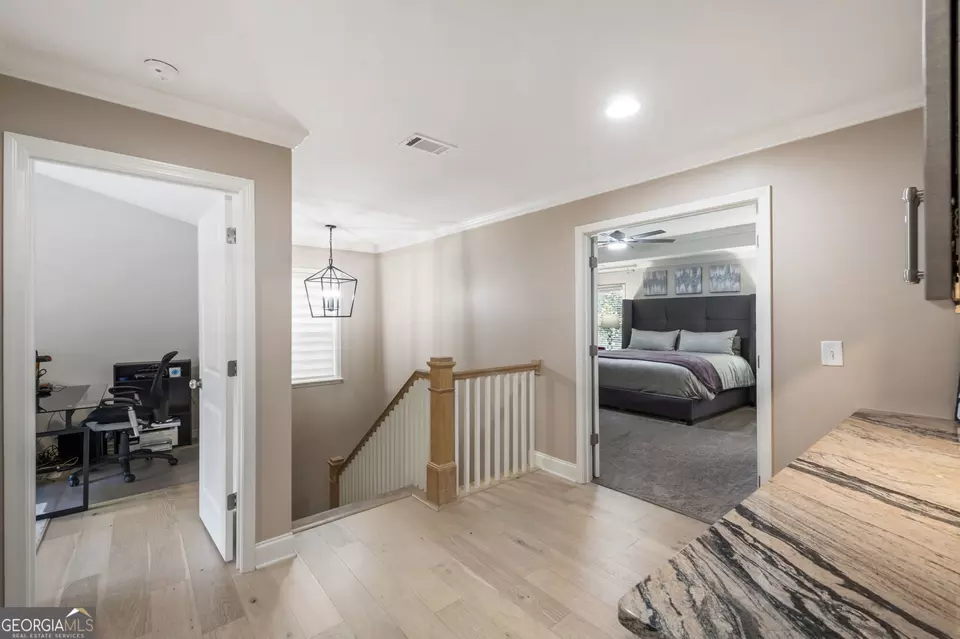 Entry Way - 1883 Weston Ln, Tucker, GA 30084 photo 8 of 9