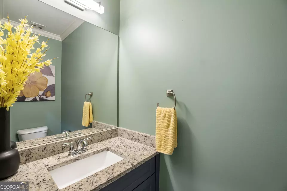 Bath - 1883 Weston Ln, Tucker, GA 30084 photo 1 of 9