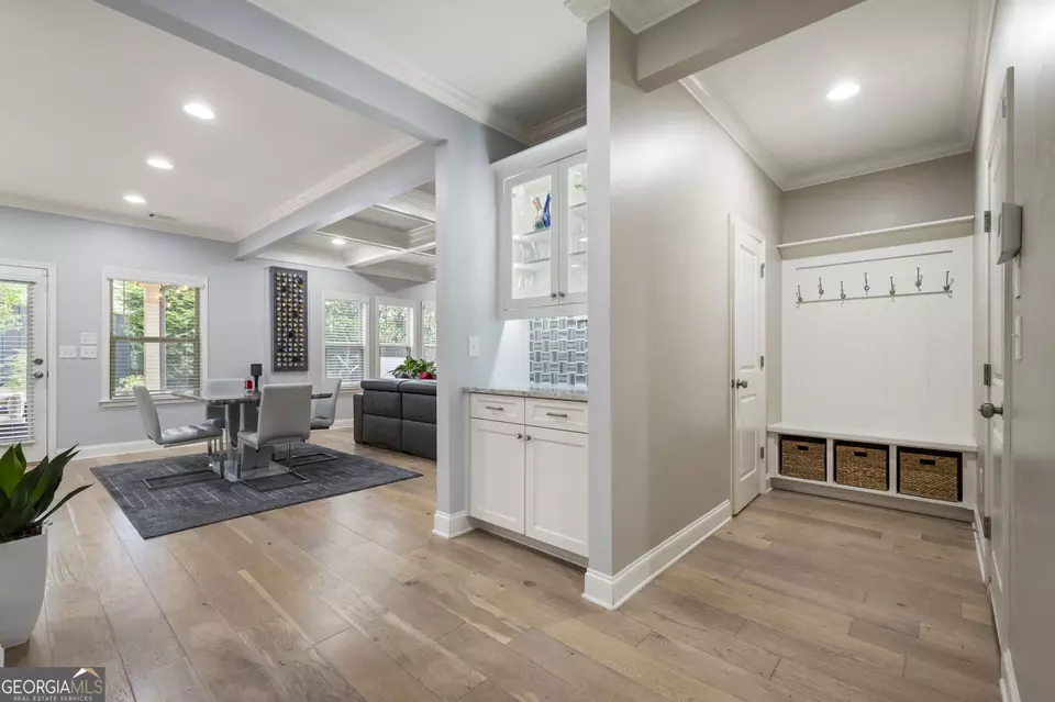 Entry Way - 1883 Weston Ln, Tucker, GA 30084 photo 5 of 9