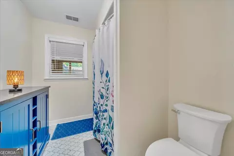 Bath - 254 Trinity Rd, Dublin, GA 31021 photo 6 of 6