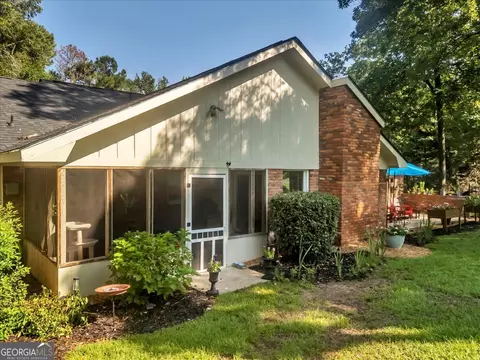 Exterior - 254 Trinity Rd, Dublin, GA 31021 photo 15 of 16