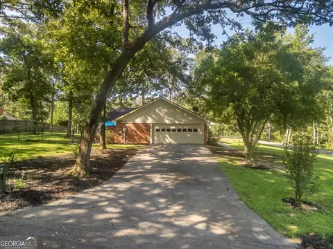 Exterior - 254 Trinity Rd, Dublin, GA 31021 photo 10 of 16