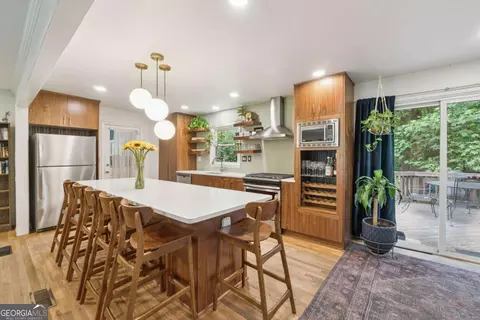 2608 Woodgreen Dr, Atlanta, GA 30341