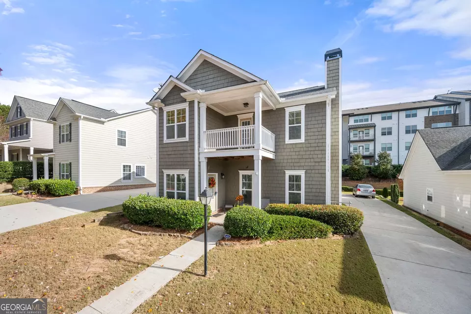 Exterior - 3660 Lake Pass Ln, Suwanee, GA 30024 photo 4 of 8