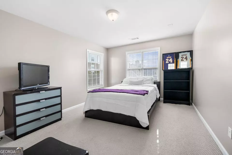 Bedroom - 3660 Lake Pass Ln, Suwanee, GA 30024 photo 1 of 5