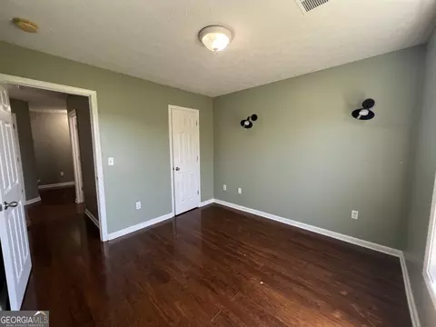 Bedroom - 304 Baileys Way, Lagrange, GA 30241 photo 4 of 4