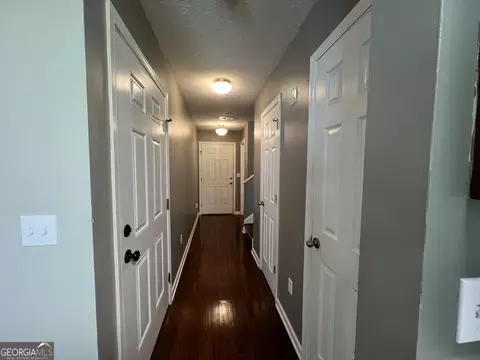 Entry Way - 304 Baileys Way, Lagrange, GA 30241 photo 2 of 6