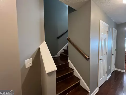 Entry Way - 304 Baileys Way, Lagrange, GA 30241 photo 3 of 6