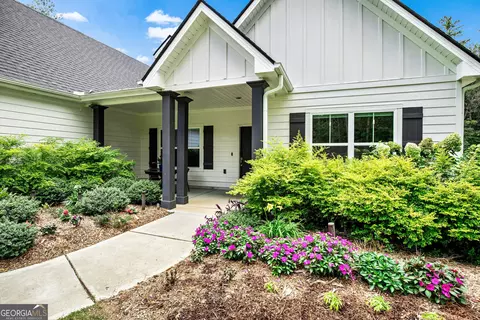 1206 Dead Oak Rd, Senoia, GA 30276