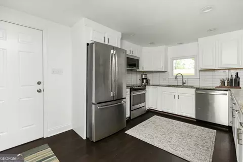 1018 N Davis Dr, Perry, GA 31069 photo 10