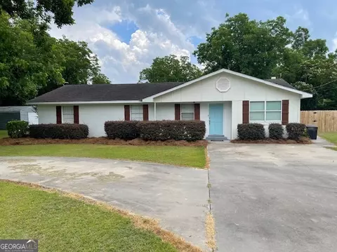 120 Westover Dr, Adel, GA 31620