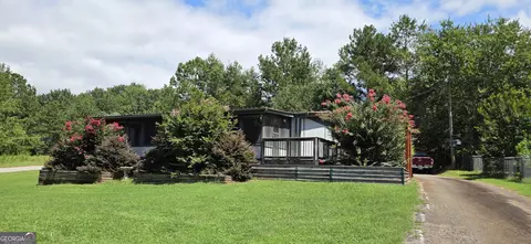 179 Rainbow Ln, Hartwell, GA 30643