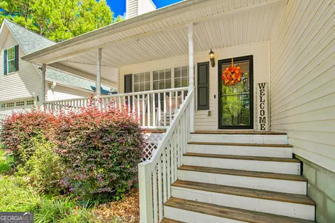 Exterior - 462 River Rd, Concord, GA 30206 photo 2 of 18
