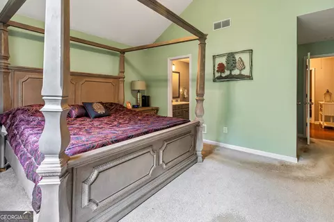 Bedroom - 462 River Rd, Concord, GA 30206 photo 2 of 5